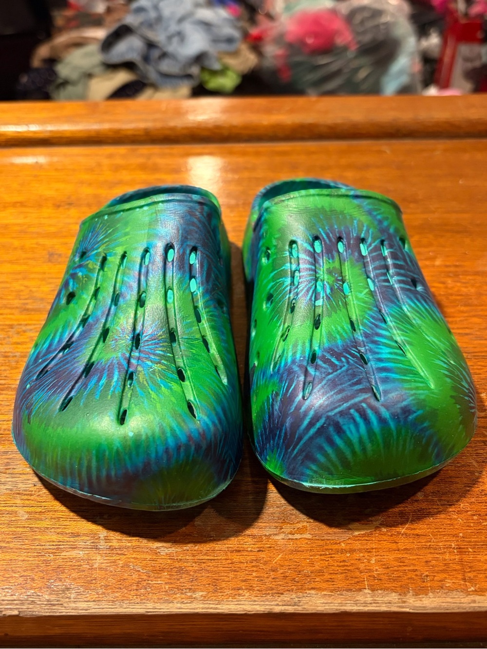 Kids highland shoes size 11